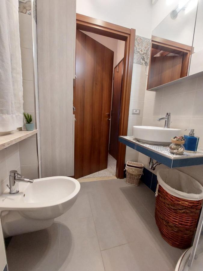 C R A Zy For Rhome Lägenhet